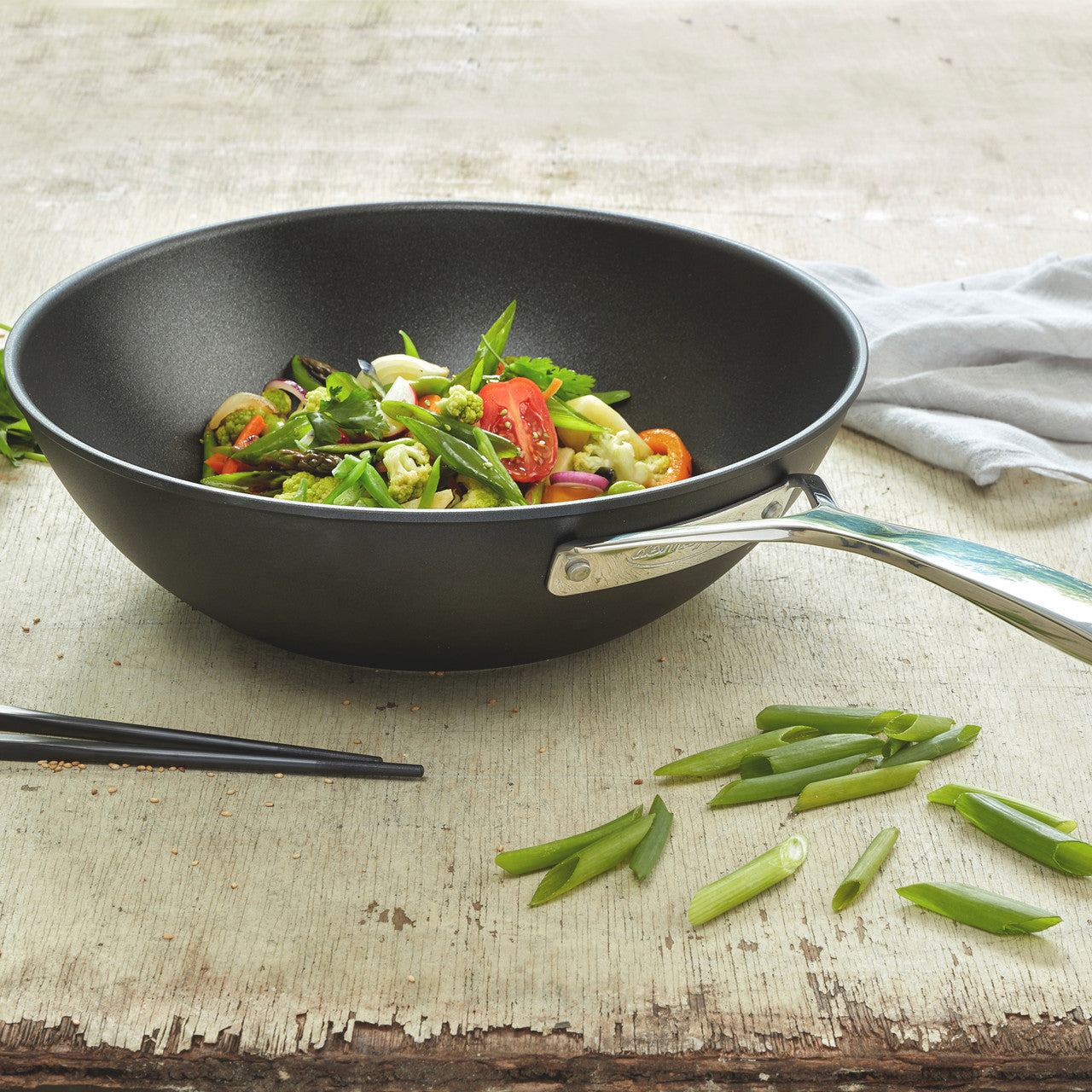 Demeyere Alu Pro 5 3.2-qt Aluminum Nonstick Perfect Pan