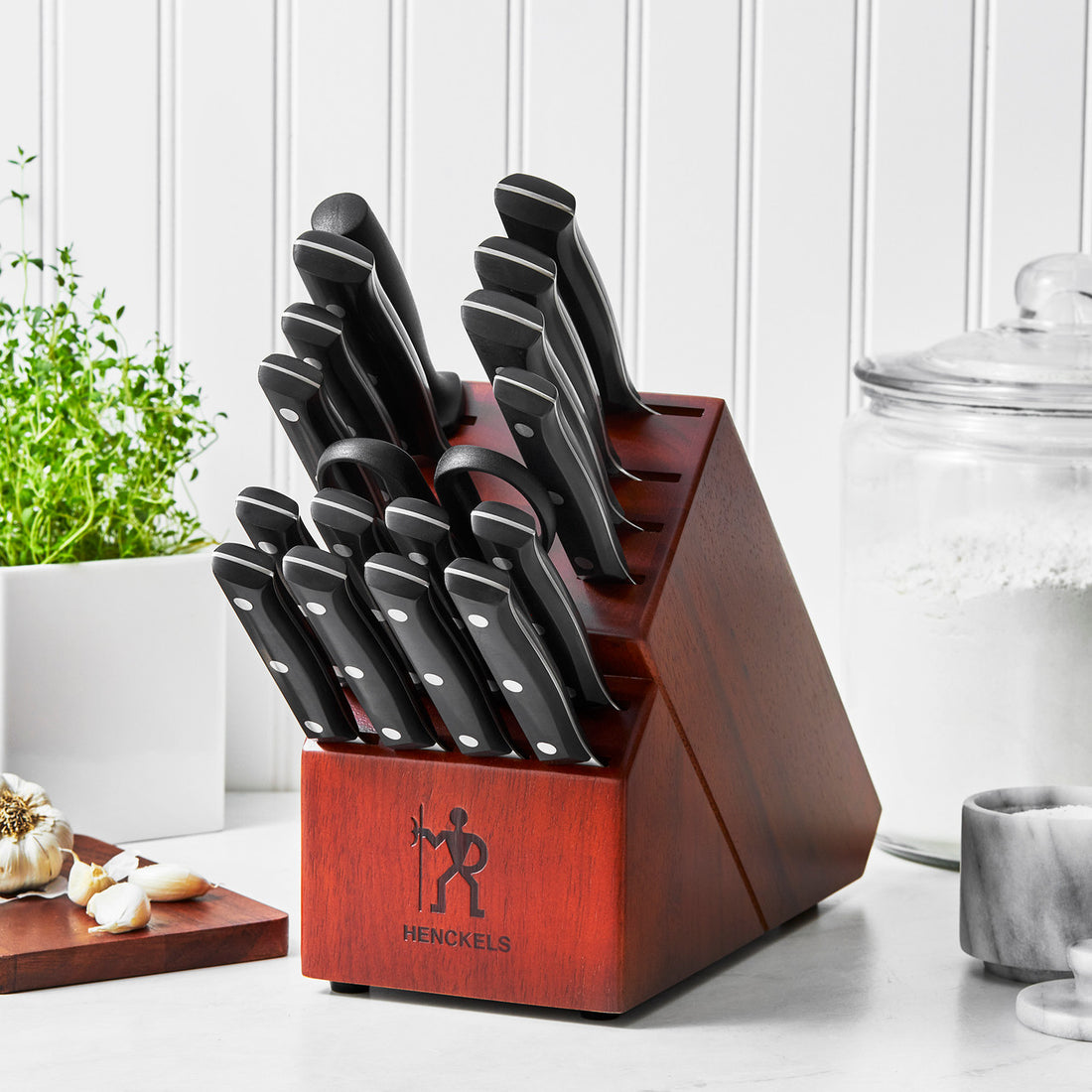 Henckels Dynamic 18-pc Knife Block Set