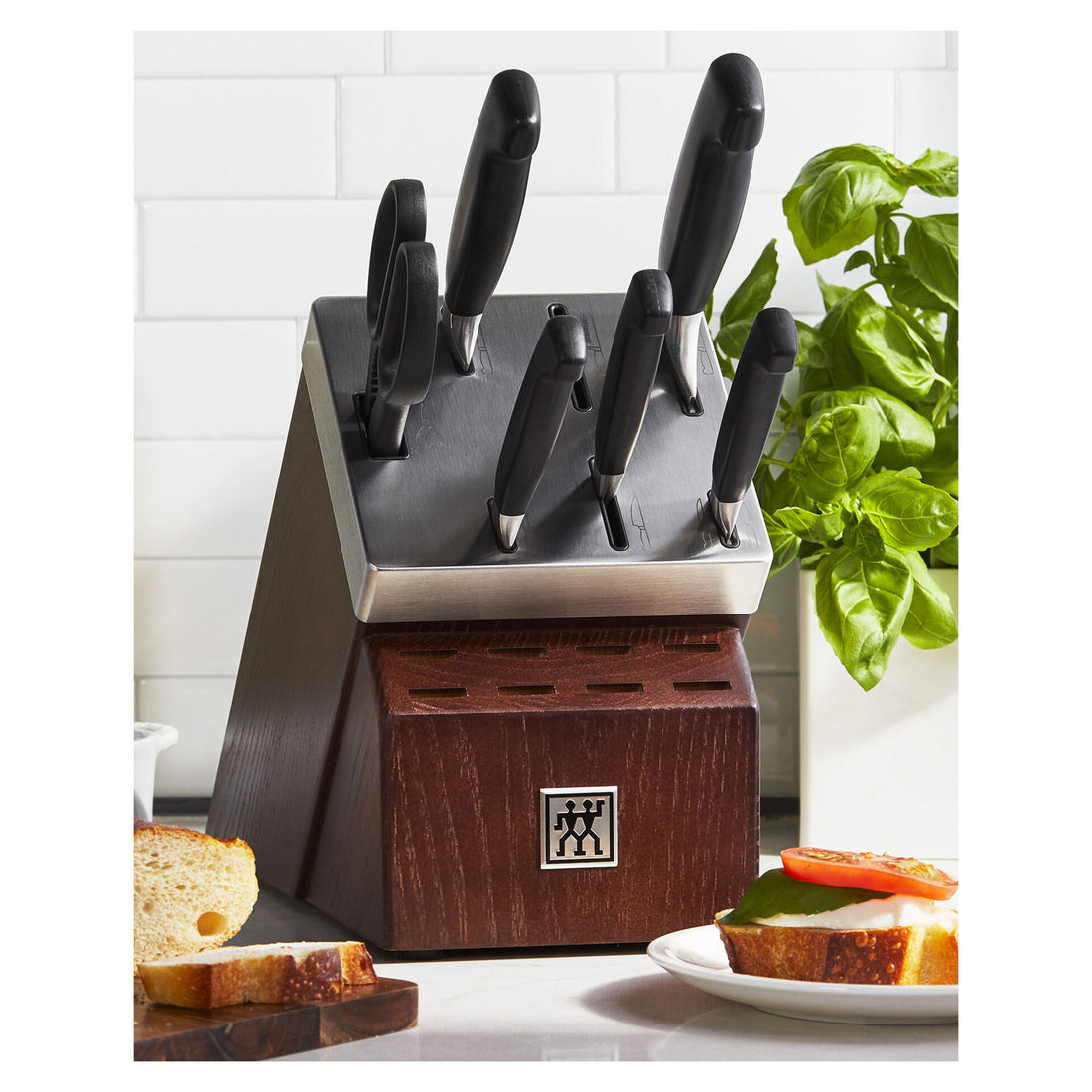 ZWILLING Four Star 7-pc Self-Sharpening Knife Block Set