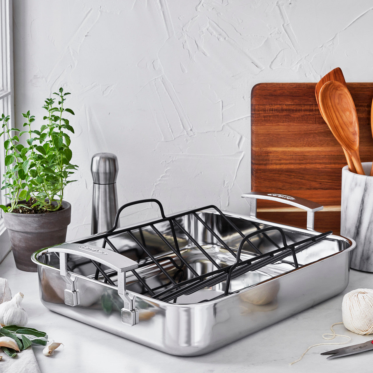 Demeyere Industry 5 15.75-inch Stainless Steel Roasting Pan