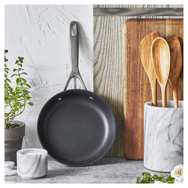 ZWILLING Motion 8-inch, Aluminum, Non-stick, Hard Anodized Fry Pan