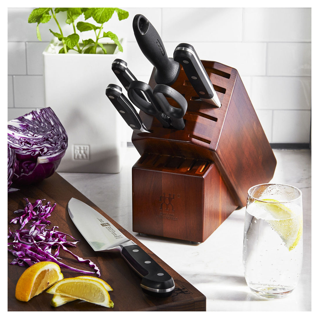 ZWILLING Pro 7-pc Knife Block Set